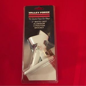 New in package Valley Forge Flag Bracket